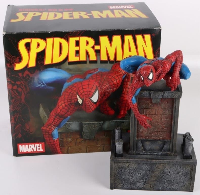 Lot 178356: DIAMOND SELECT SPIDER-MAN SINISTER SIX STATUE