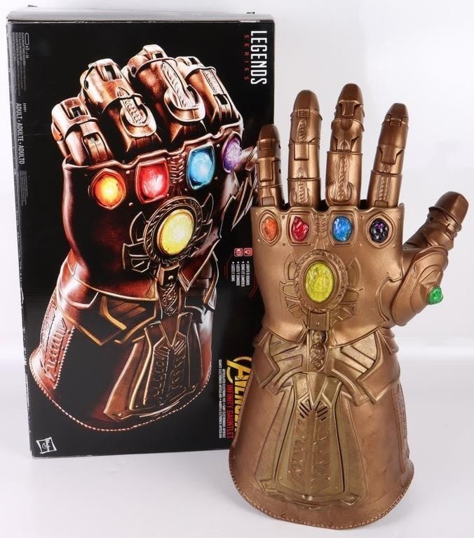 Lot 178358: MARVEL LEGENDS SERIES ELECTRONIC INFINITY GAUNTLET