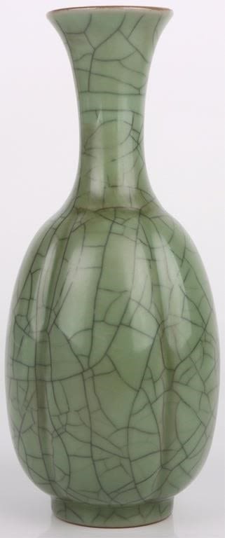 Lot 178409: CHINESE QUIANLONG MARKED CELADON PORCELAIN VASE