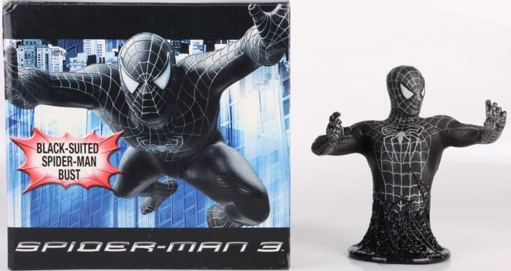 Lot 179405: SPIDER-MAN 3 BLACK SUITED BUST DIAMOND SELECT