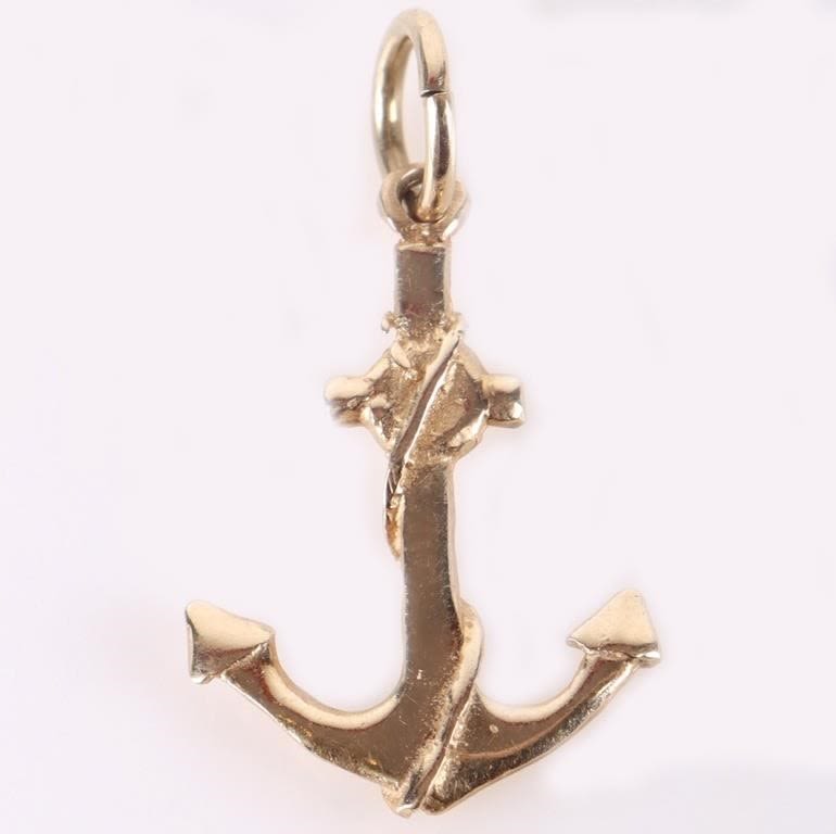 Lot 181234: 14K YELLOW GOLD ANCHOR LADIES PENDANT