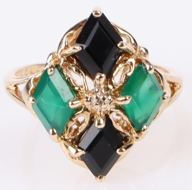 Lot 183180: 10K YELLOW GOLD BLACK & GREEN LADIES RING