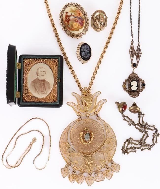 Lot 183193: VINTAGE & ANTIQUE LADIES JEWELRY & ITEMS
