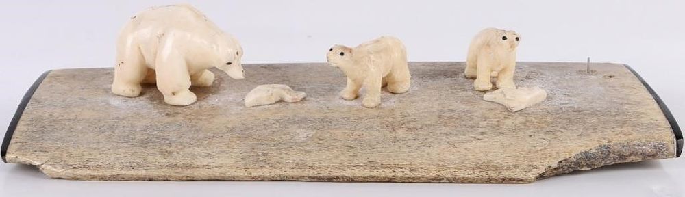 Lot 183231: INUIT CARVED POLAR BEARS ON ANTLER BASE C. 1960-70