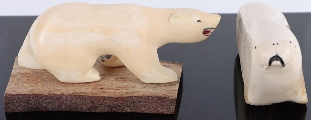 Lot 183232: INUIT CARVED POLAR BEAR & WALRUS STATUES