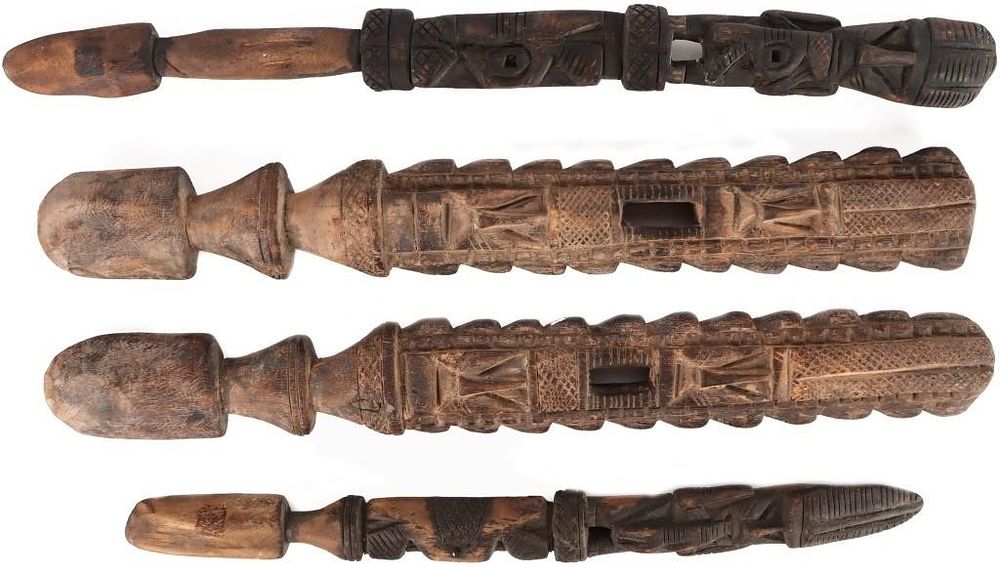 Lot 183401: VINTAGE AFRICAN CARVED TRIBAL TOTEMS & TALISMANS