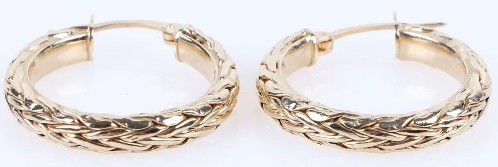 Lot 185159: 14K YELLOW GOLD CHEVRON LADIES HOOP EARRINGS