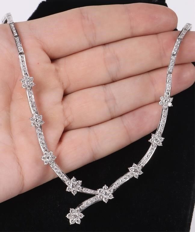 Lot 185204: ~7.50 CTW DIAMOND 18K WHITE GOLD FLORAL NECKLACE
