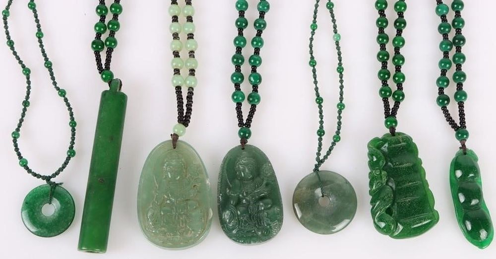 Lot 185208: GREEN JADE CHINESE PENDANTS W/ NECKLACES
