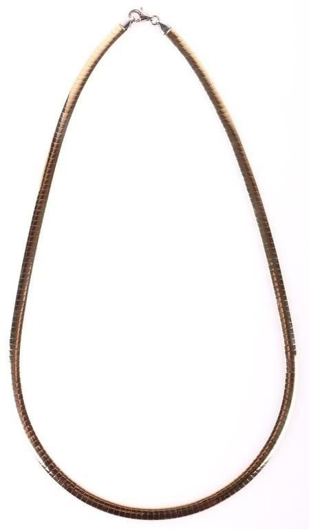 Lot 185216: 14K YELLOW & WHITE GOLD SNAKE CHAIN NECKLACE