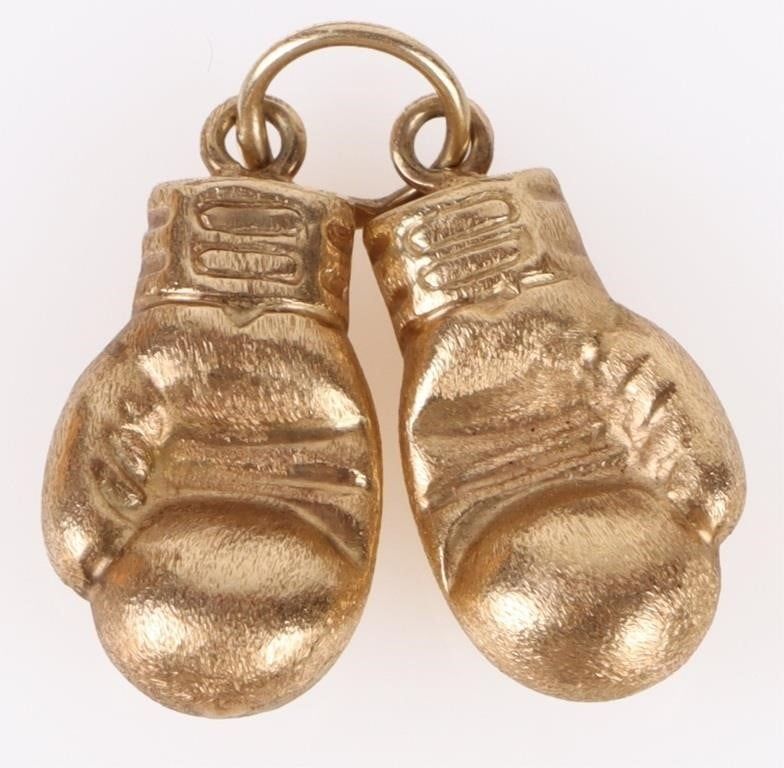 Lot 185277: 14K YELLOW GOLD BOXING GLOVE CHARM PENDANT