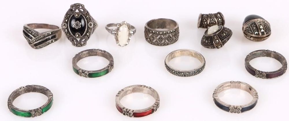 Lot 185290: ANTIQUE VICTORIAN STYLE STERLING SILVER JEWELRY
