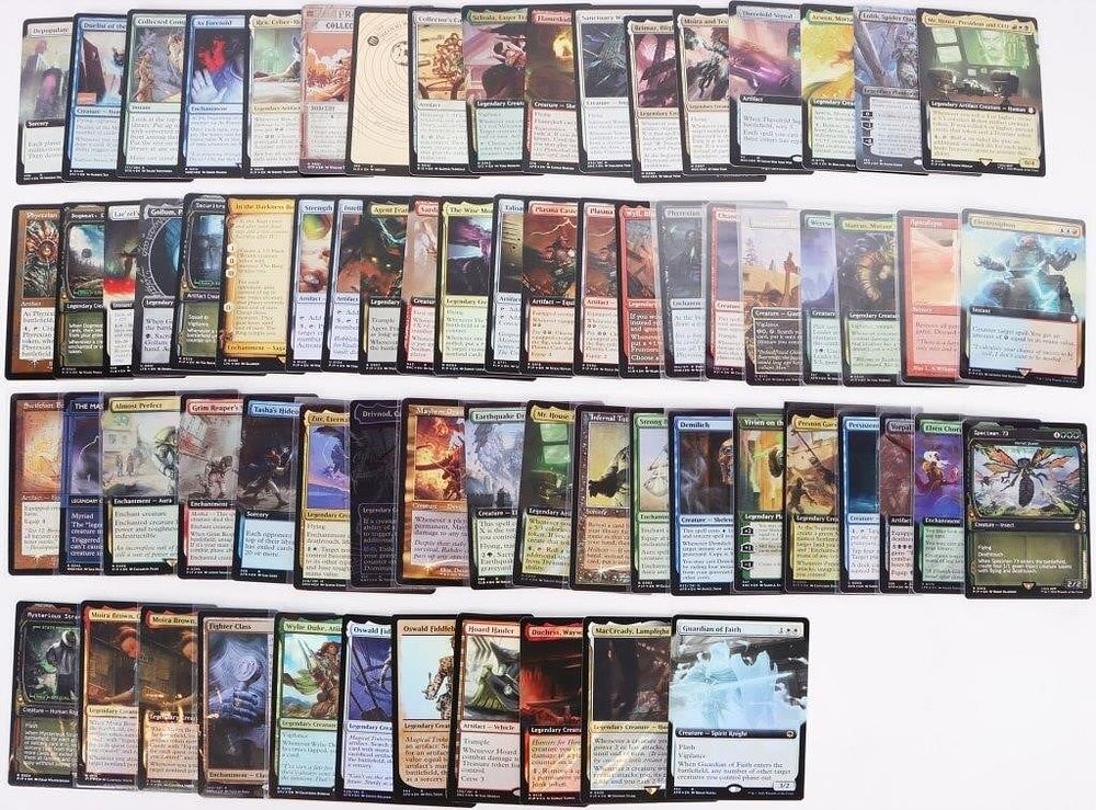 Lot 185360: MAGIC THE GATHERING FOIL LARGE LOT SHOWCASE