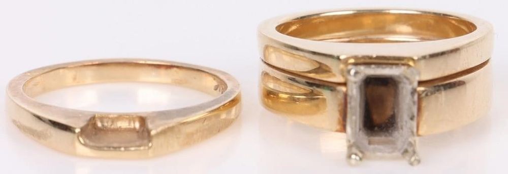 Lot 187170: 14KT YELLOW GOLD WEDDING RING AND BANDS SETTING