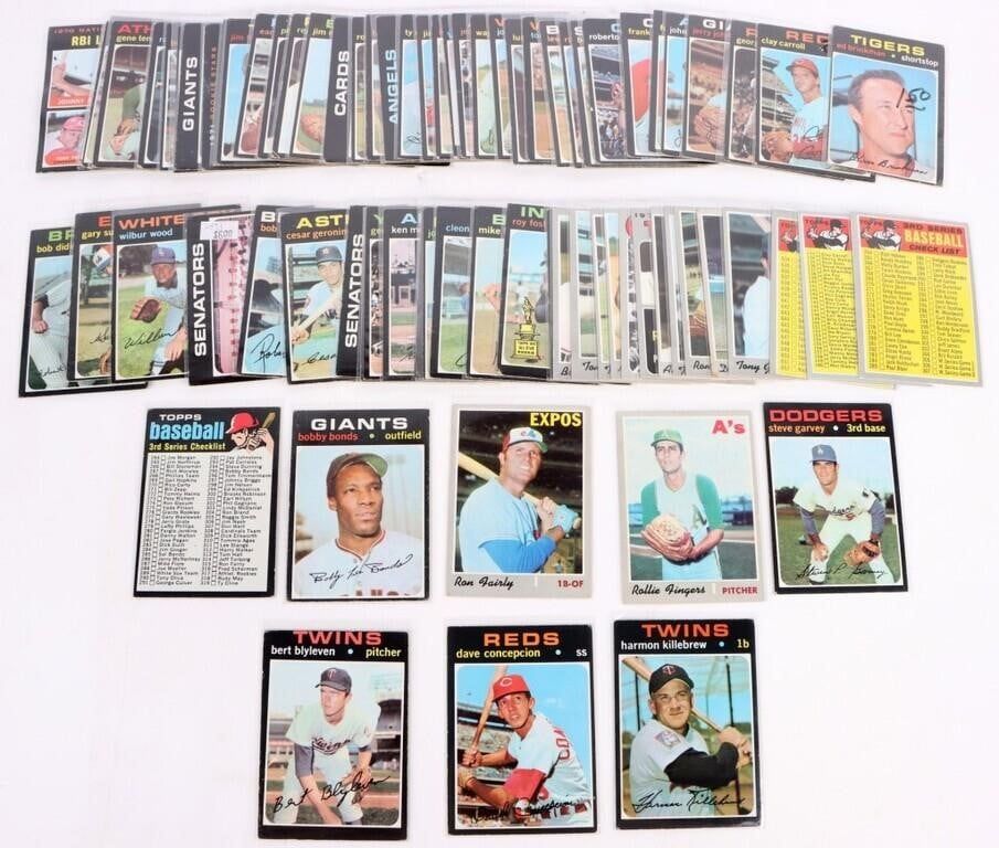 Lot 187340: 1970 & 1971 ASSORTED TOPPS BASEBALL CARDS