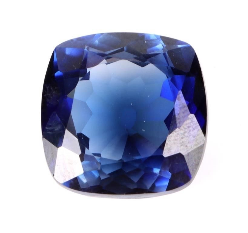 Lot 188156: 26.75CT LARGE CUSHION-CUT SAPPHIRE W/ GIE CERT