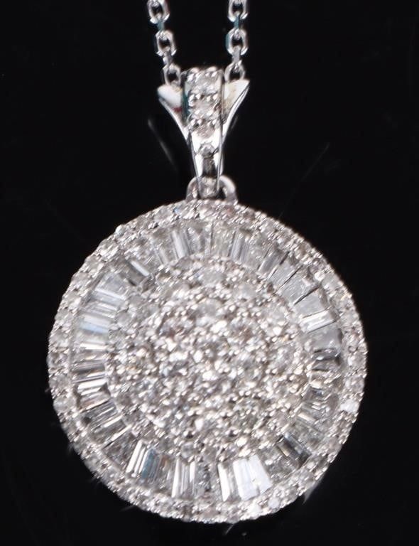 Lot 188162: 2.50CTW DIAMOND 10K WHITE GOLD LADIES NECKLACE