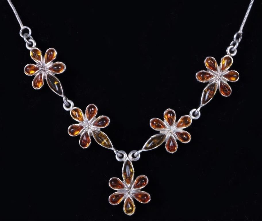 Lot 188173: STERLING SILVER FLORAL AMBER LADIES NECKLACE