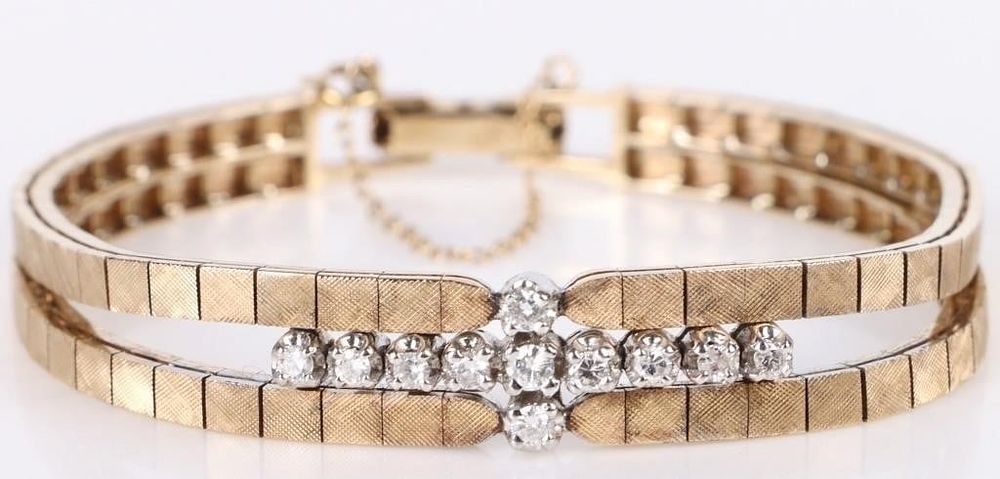 Lot 192013a: 14K YELLOW GOLD DIAMOND COMPOSITE LADIES BRACELET