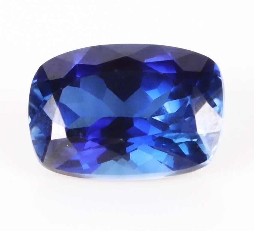 Lot 194150: 15.60CT LARGE CUSHION-CUT SAPPHIRE W/ GIE CERT