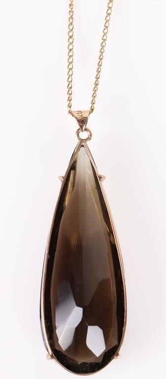 Lot 194181: 14KT. YLW GOLD SMOKEY QUARTZ PENDANT & CHAIN