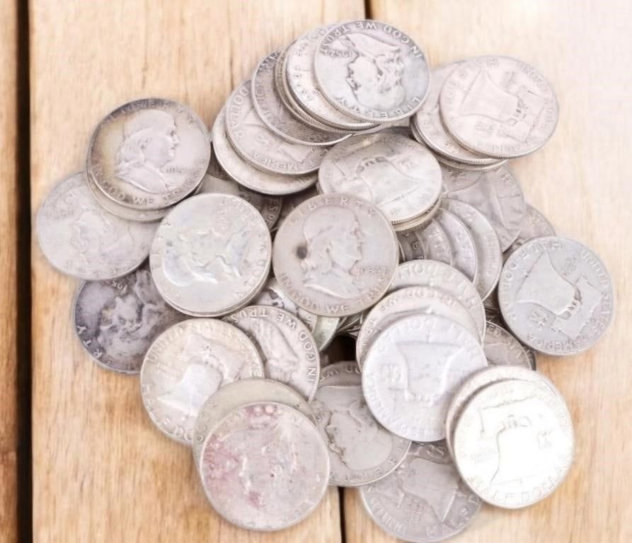 Lot 195308: FRANKLIN 90% SILVER HALF DOLLARS MIXED - (50)