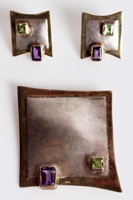 Lot 198155: STERLING SILVER AMETHYST PERIDOT JEWELRY SET