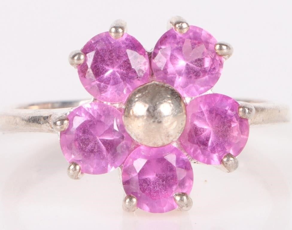 Lot 198165: 2.5CTW BRIGHT PINK SAPPHIRE STERLING SILVER RING