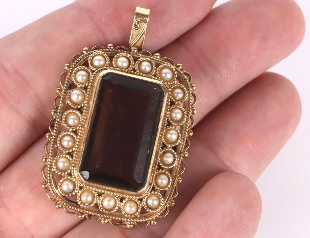 Lot 199200: 14K YELLOW GOLD BROWN TOPAZ PEARL LADIES BROOCH