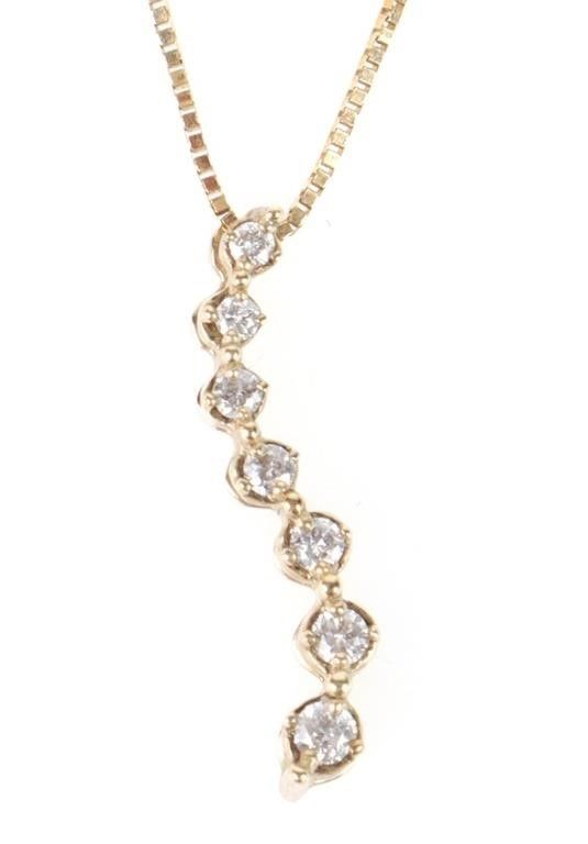 Lot 199285: 10K YELLOW GOLD DIAMOND JOURNEY PENDANT NECKLACE