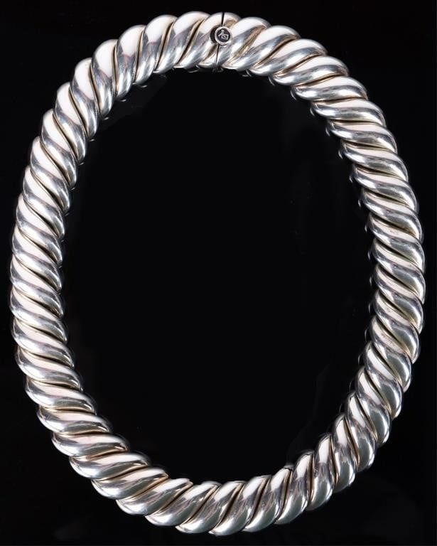 Lot 199302: DAVID YURMAN SCULPTED CABLE STERLING NECKLACE