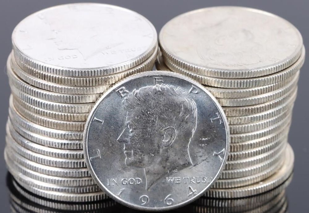 Lot 199372: 90% SILVER 1964 P/D KENNEDY HALF DOLLAR ROLL OF 30