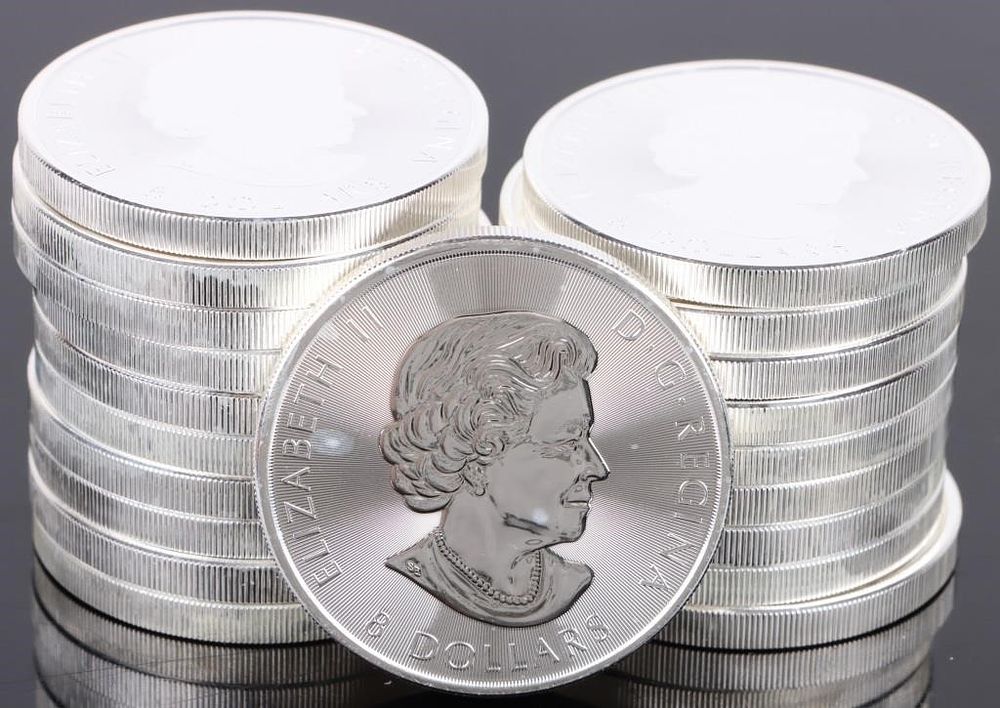Lot 199394: 1.25 OZ FINE SILVER $8 BISON CANADA 2017 ROLL-(20)