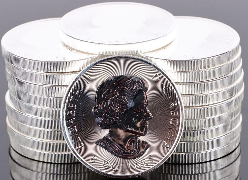 Lot 199404: 1.25 OZ FINE SILVER $8 BISON CANADA 2017 ROLL-(20)
