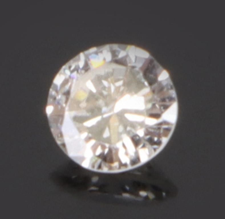 Lot 200271: GIA 0.48CT NATURAL I1 G COLOR ROUND CUT DIAMOND