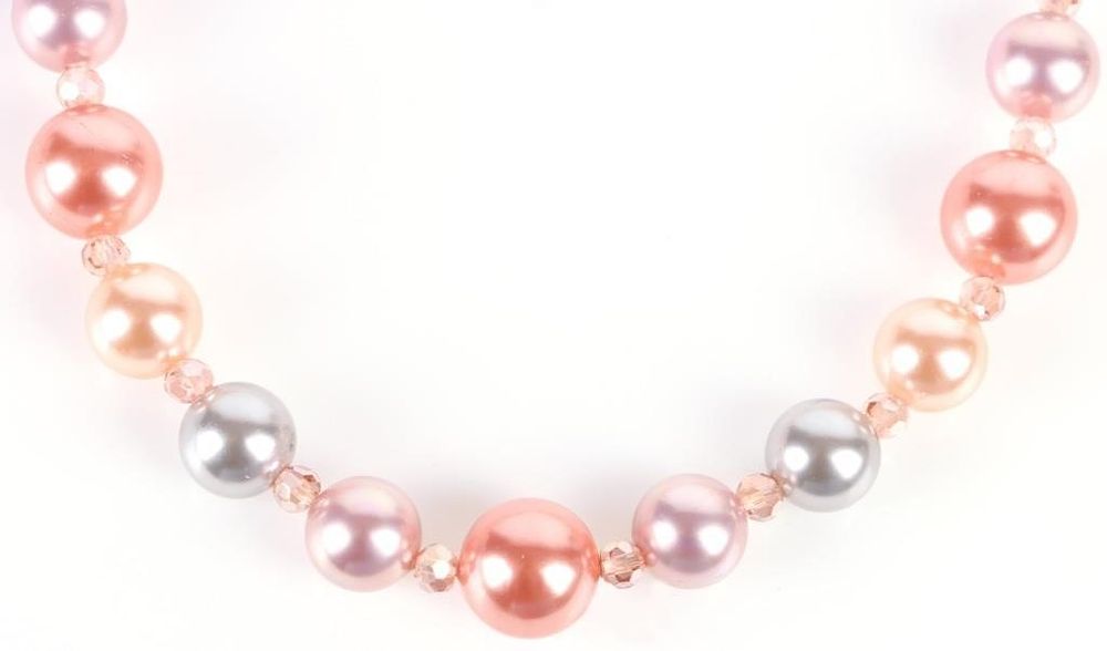 Lot 200290: MASAMI TRI COLORED SOUTH SEA  PEARL NECKLACE