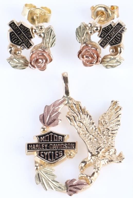 Lot 200307: 10K YELLOW GOLD HARLEY DAVIDSON MATCHING SET