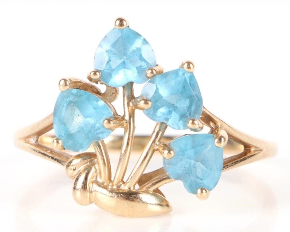 Lot 202211: 10K YELLOW GOLD  BLUE TOPAZ HEART RING