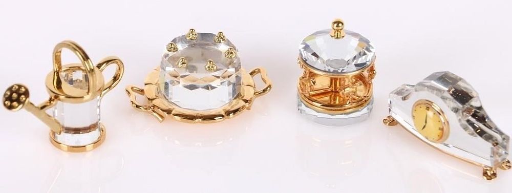Lot 203512: SWAROVSKI CRYSTAL MEMORIES FIGURES - LOT OF 4