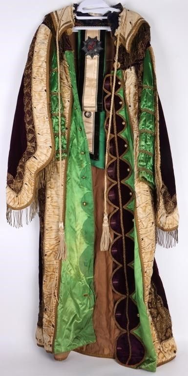 Lot 203523a: MASONIC KNIGHT'S TEMPLAR 19TH C. CEREMONIAL ROBE
