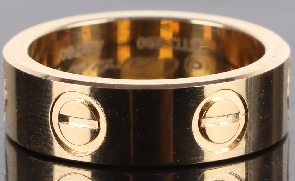 Lot 204185: CARTIER 18K YELLOW GOLD "LOVE" BAND