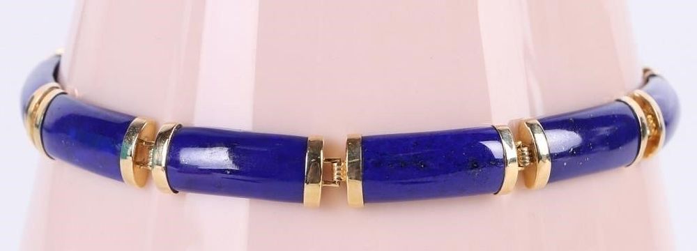 Lot 204305: 14K YELLOW GOLD LAPIS ORIENTAL LADIES BRACELET