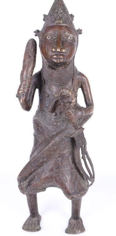 Lot 204452: ANTIQUE AFRICAN YORUBA WARRIOR BRONZE STATUE