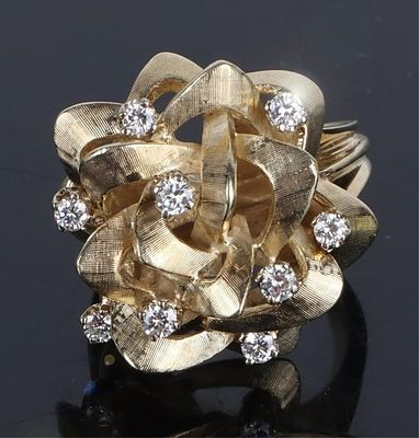VINTAGE 14K YELLOW GOLD .63CTW DIAMOND LADIES RING. Vintage 14k yellow gold 0.63ctw diamond
