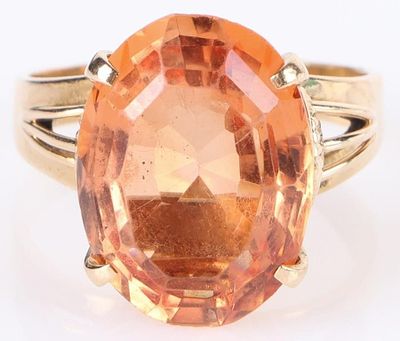 18K GOLD 17CT MADEIRA CITRINE LADIES RING. 18K yellow gold 17CT Madeira citrine ladies ring