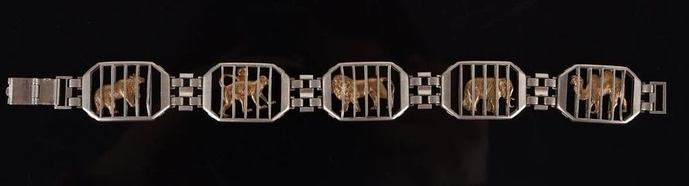 Lot 209203: VINTAGE WHIMSICAL STERLING CIRCUS/ZOO BRACELET