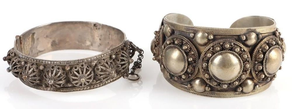 Lot 209207: VINTAGE STERLING SILVER BRACELETS LOT OF 2