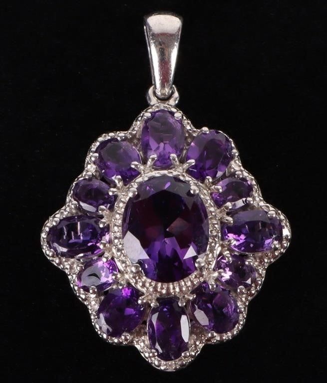 Lot 209211: STUNNING STERLING  URUGUAYAN AMETHYST PENDANT