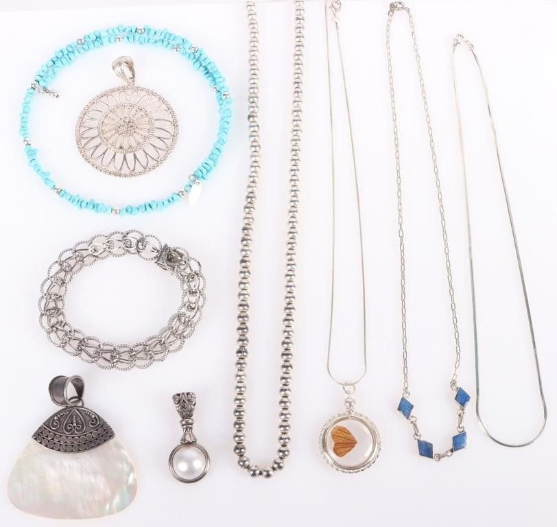 Lot 209390: VINTAGE STERLING SILVER LADIES JEWELRY LOT OF 9