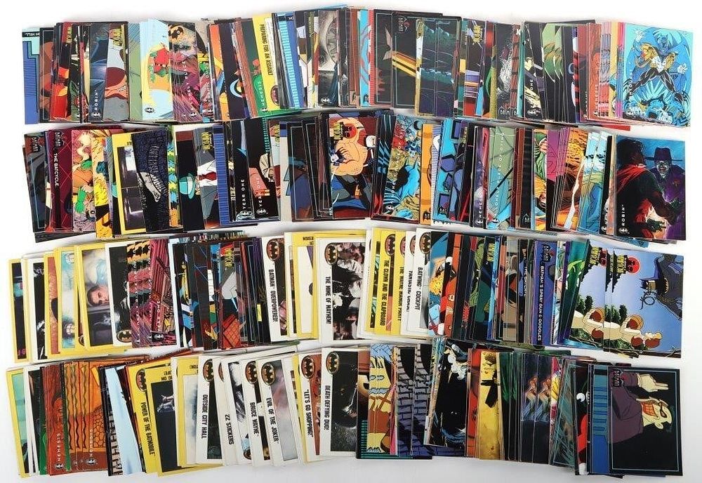 Lot 210205: MASSIVE BATMAN TRADING CARD LOT OF 467